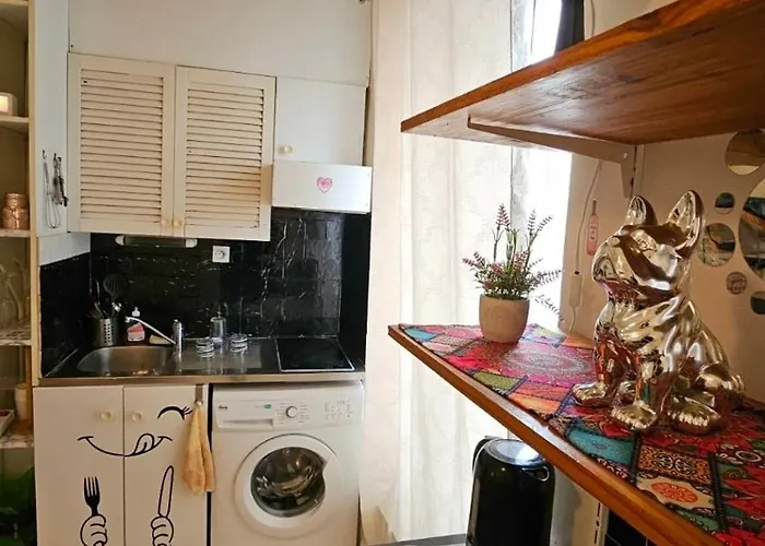 Appartamento Jolie Au Centre De Parigi